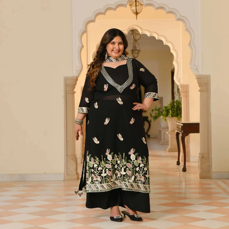 Black-Cape-Set-Lavina-SCL_7741-1.webp