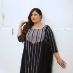 Black-Dress-Lavina-DSC06206-1.webp