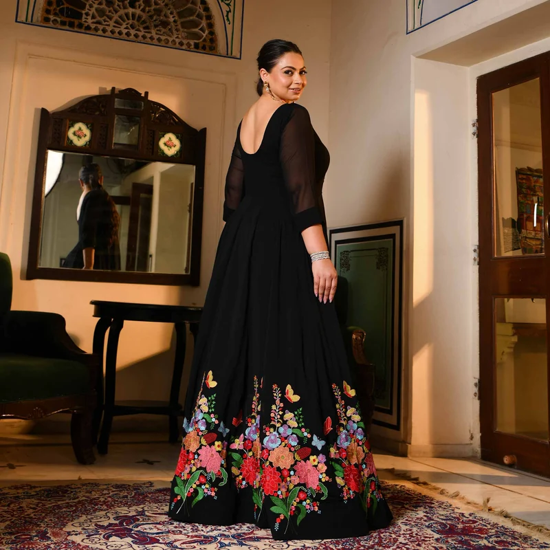Black-Floral-Print-Anarkali-Aakansha-SCL_8255-1.webp