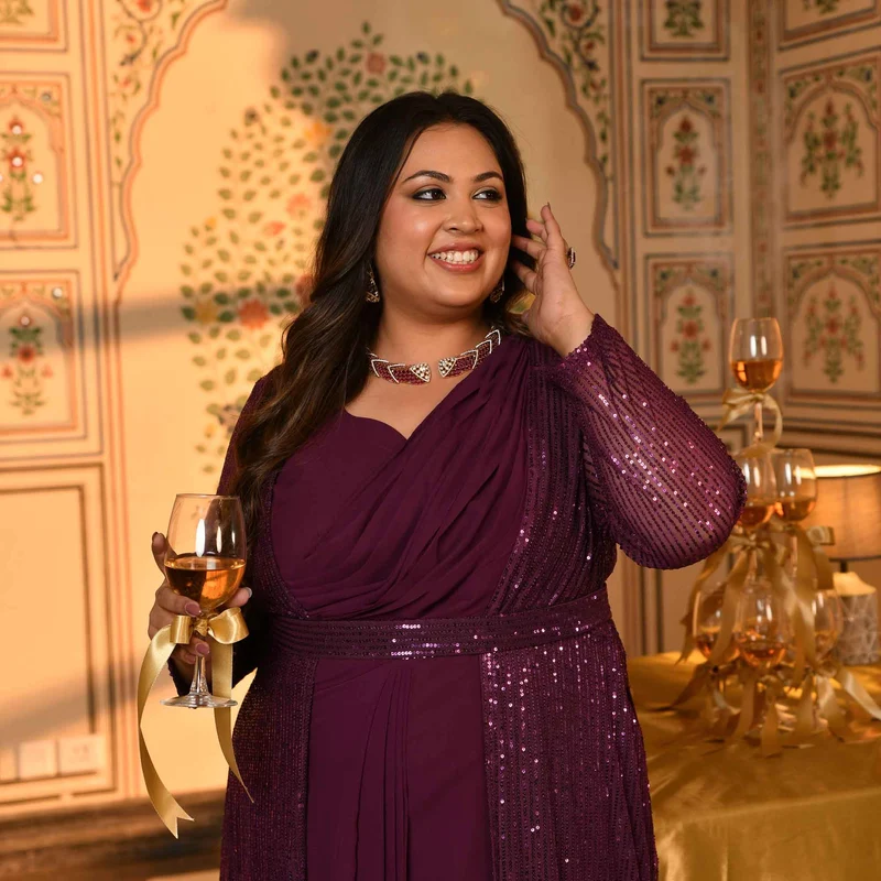 Wine-Drape-Saree-Rayman-SCL_9232-2.webp